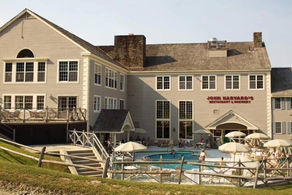 Unique Yeti-Theme Ski On Off Suite Jiminy-Sleeps 4 Hancock Bagian luar foto